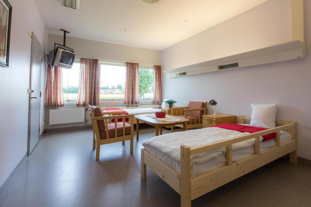 Stensby Hostel Eidsvoll Экстерьер фото